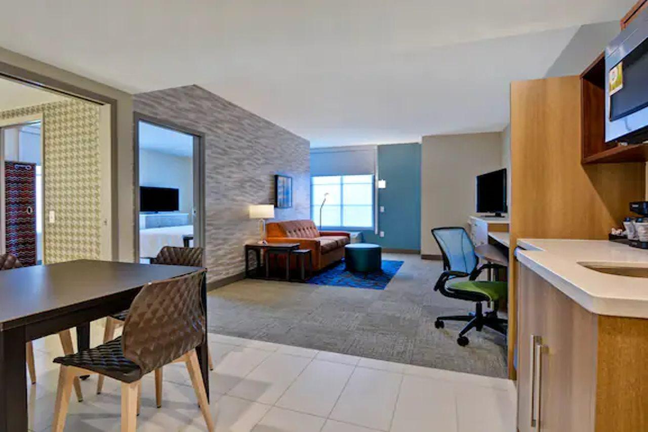 Hotel Homewood By Hilton Orlando Flamingo Crossings, Fl Four Corners